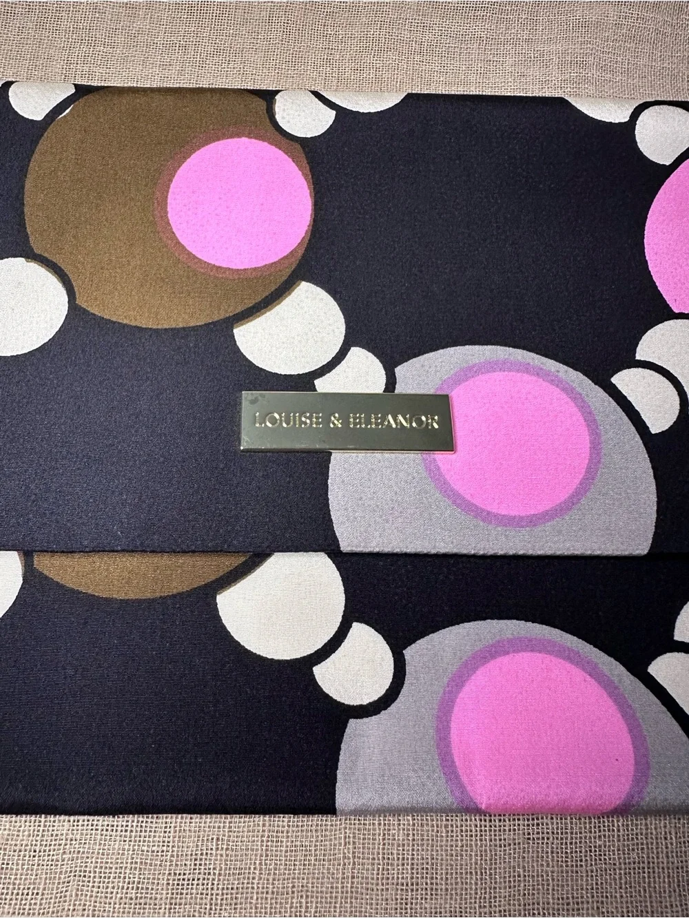 Louise & Eleanor Geometric Mod Print Envelope Clutch Purse EUC
